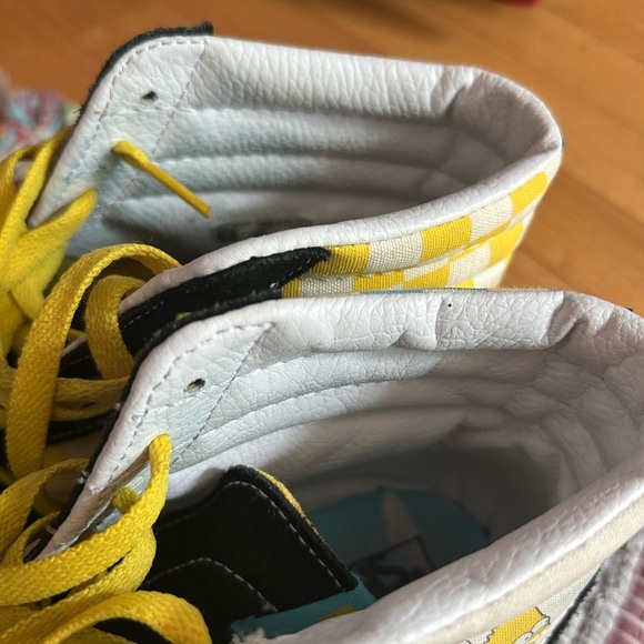 Men's The Simpsons Van's Shoes Sneakers Size M6 W7.5 - Picture 12 of 16